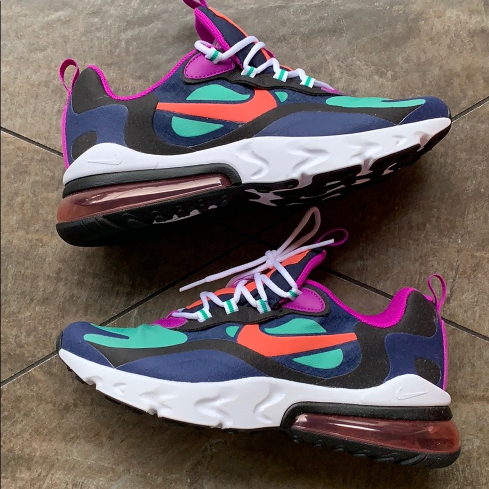 NIKE AIR MAX 270 REACT GS - Picture 14 of 16
